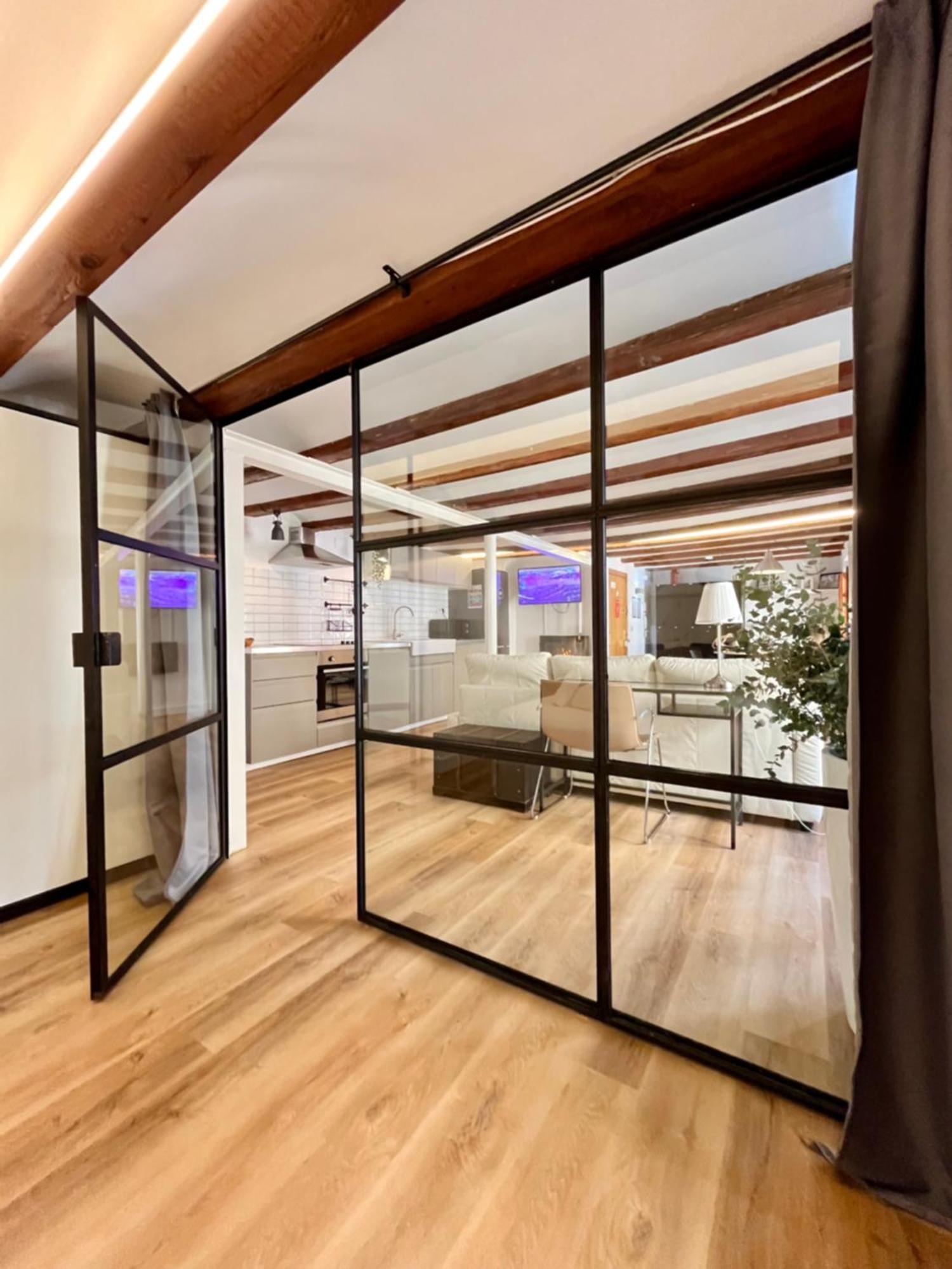 Werentvlc - Encantador Loft Casco Antiguo Valencia Bagian luar foto