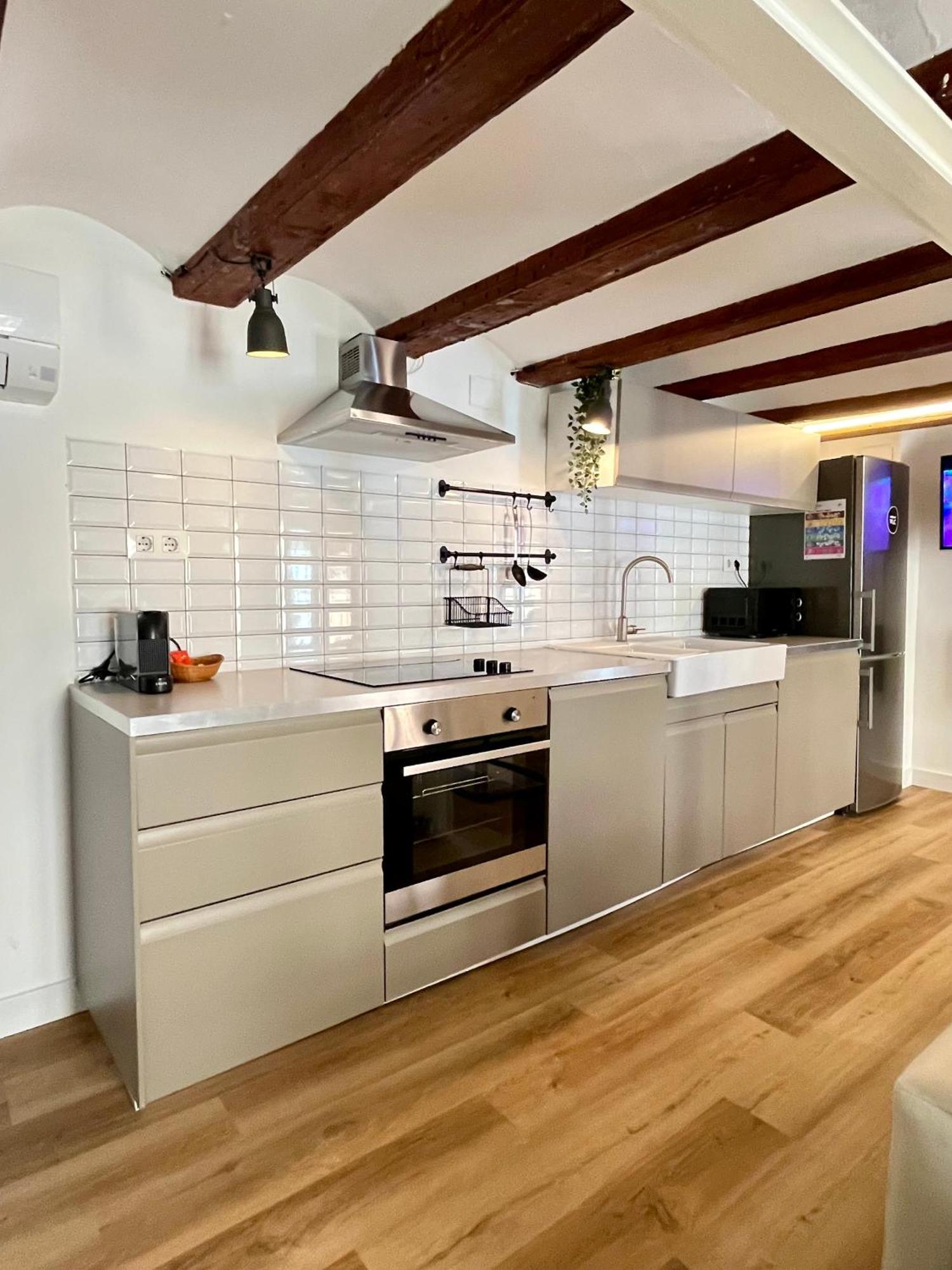 Werentvlc - Encantador Loft Casco Antiguo Valencia Bagian luar foto