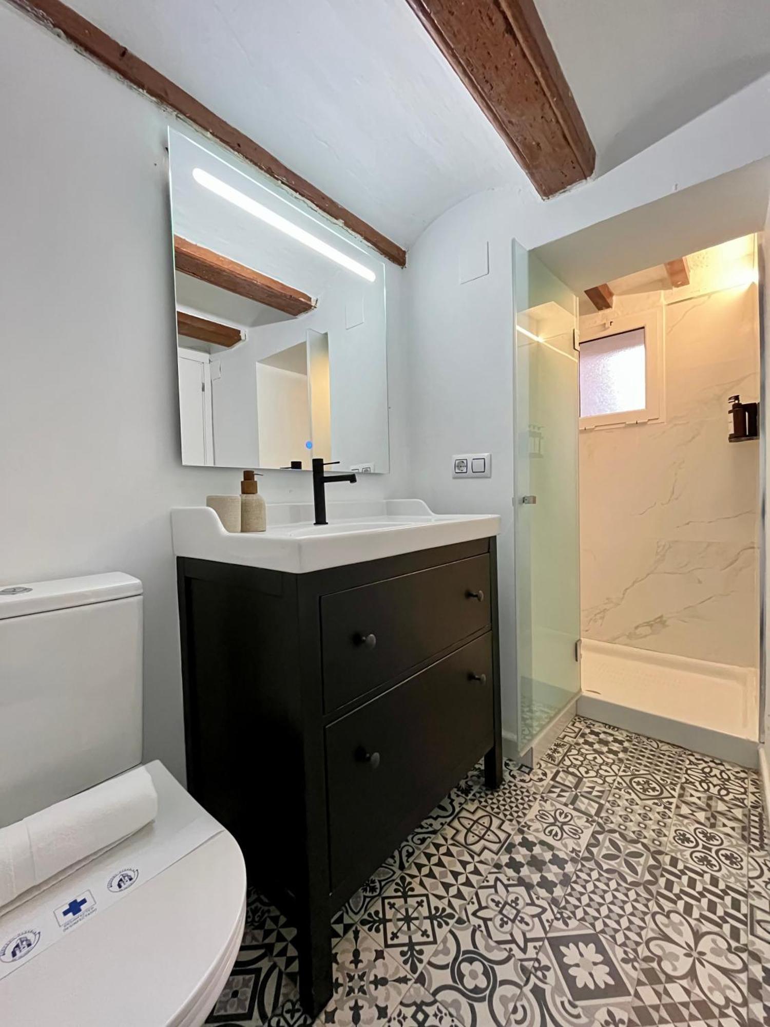 Werentvlc - Encantador Loft Casco Antiguo Valencia Bagian luar foto